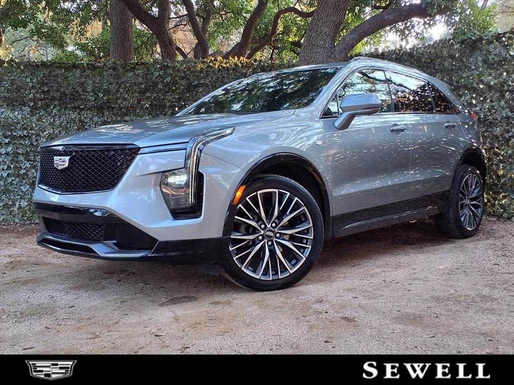 2024 Cadillac XT4 Sport's photo