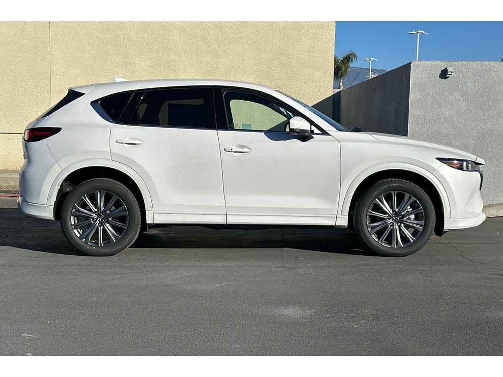 2025 Mazda CX-5 2.5 Turbo Signature photo 4