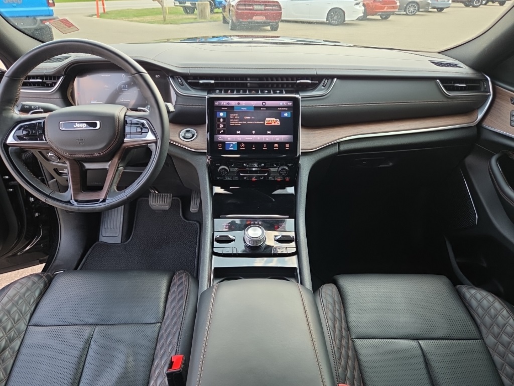 2023 Jeep Grand Cherokee Summit photo 22