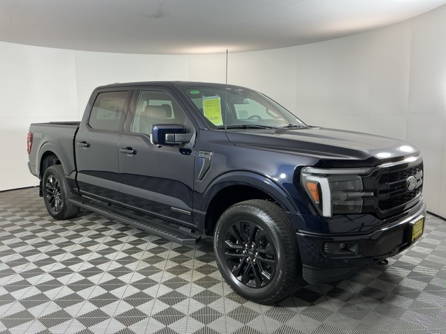 2025 Ford F-150 Lariat photo 3