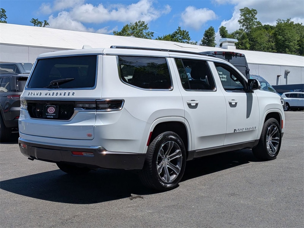 2022 Jeep Grand Wagoneer I photo 3