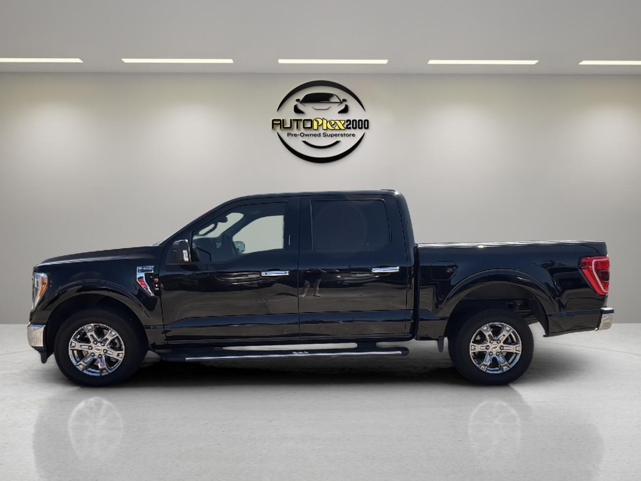 2021 Ford F-150 XLT's photo