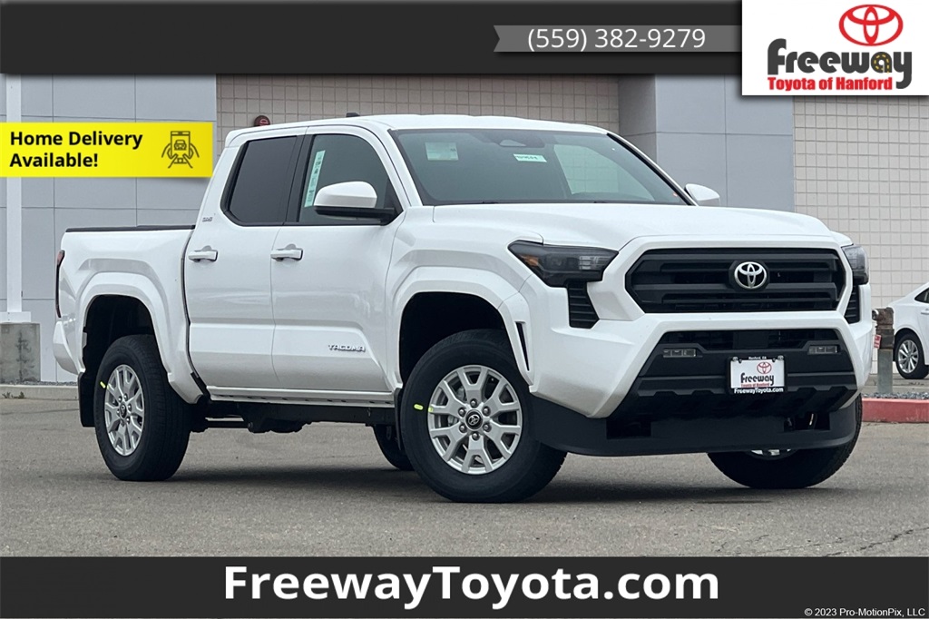 2026 Toyota Tacoma SR5's photo