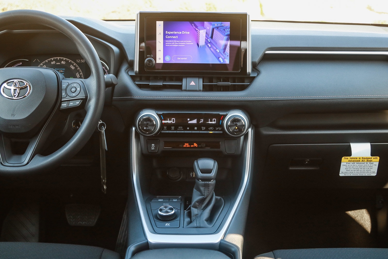 2025 Toyota RAV4 Hybrid LE photo 13