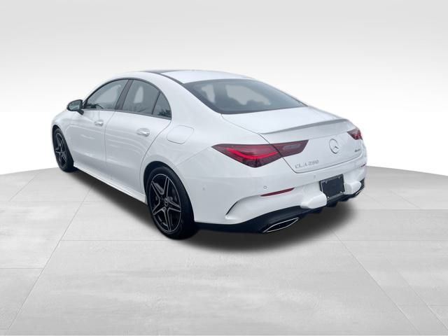 2024 Mercedes Benz CLA 250 photo 3