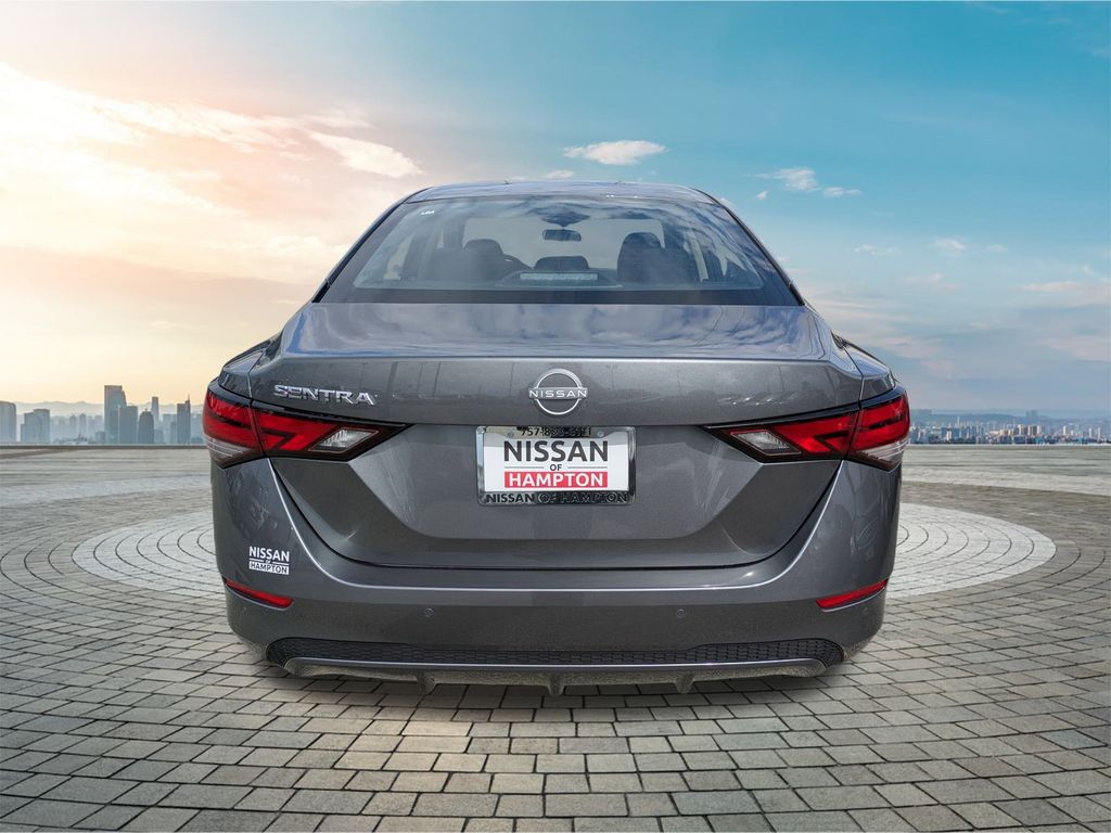 2025 Nissan Sentra S photo 4