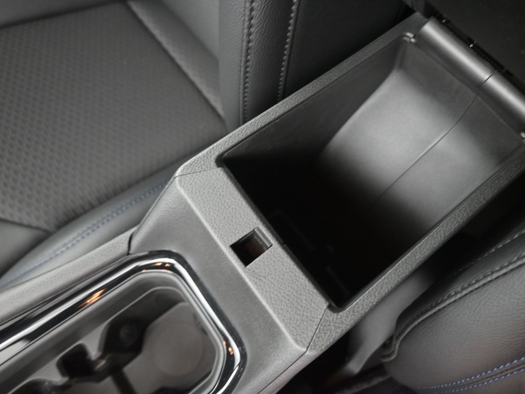 2026 Jeep Compass Latitude photo 4