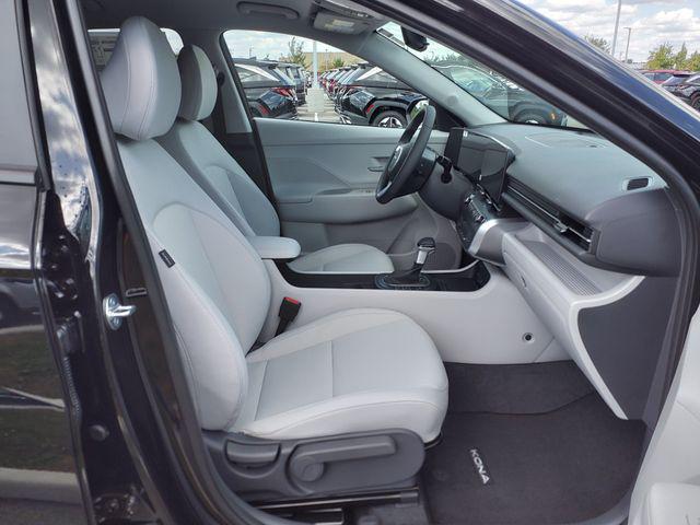 2026 Hyundai Kona SEL photo 13