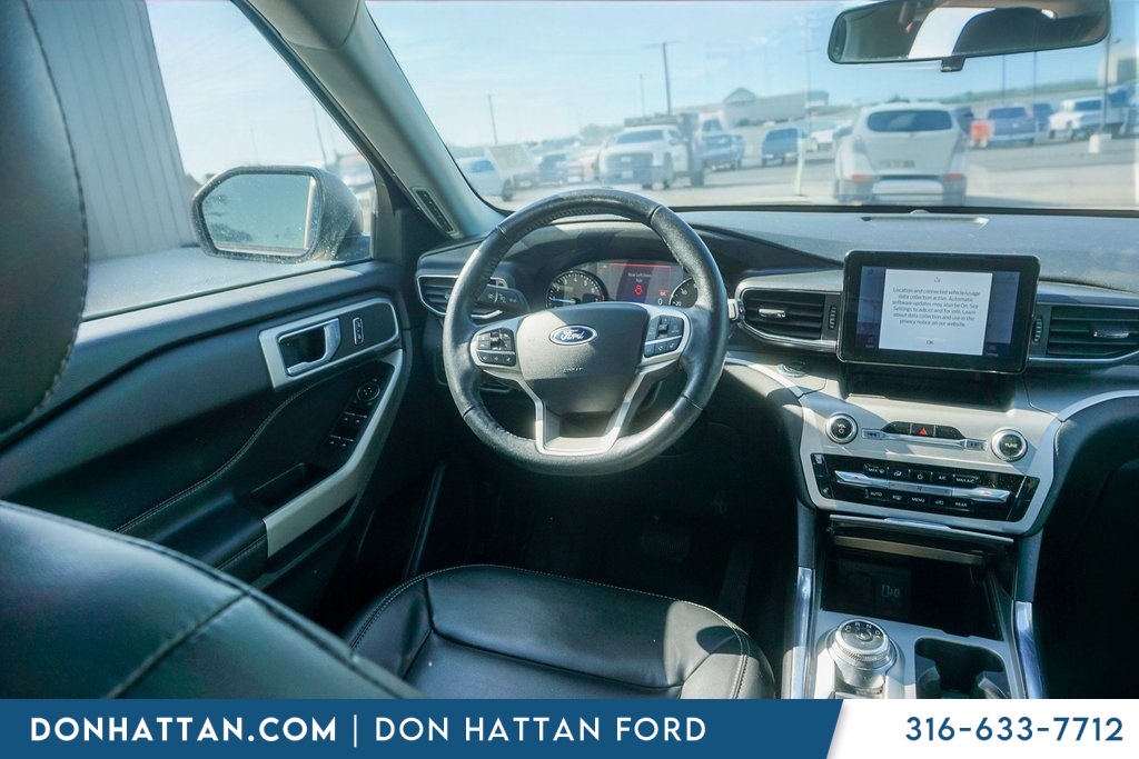 2022 Ford Explorer XLT photo 14