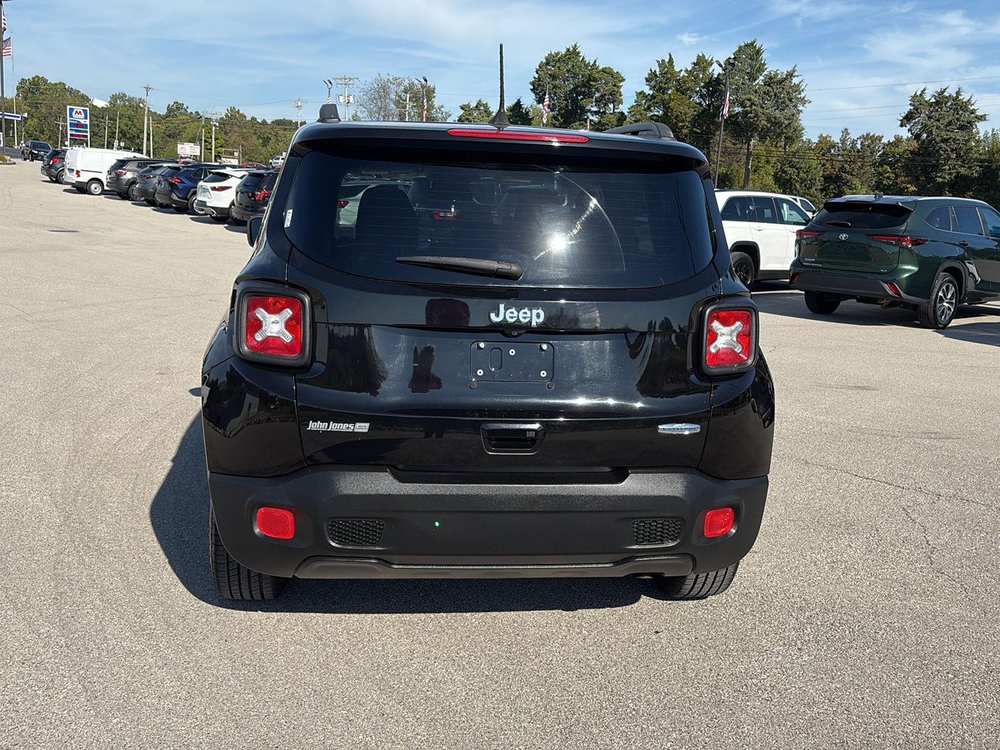 2018 Jeep Renegade Latitude North Edition photo 12