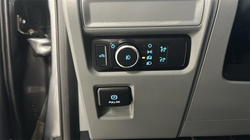 2022 Ford F-150 XLT photo 13