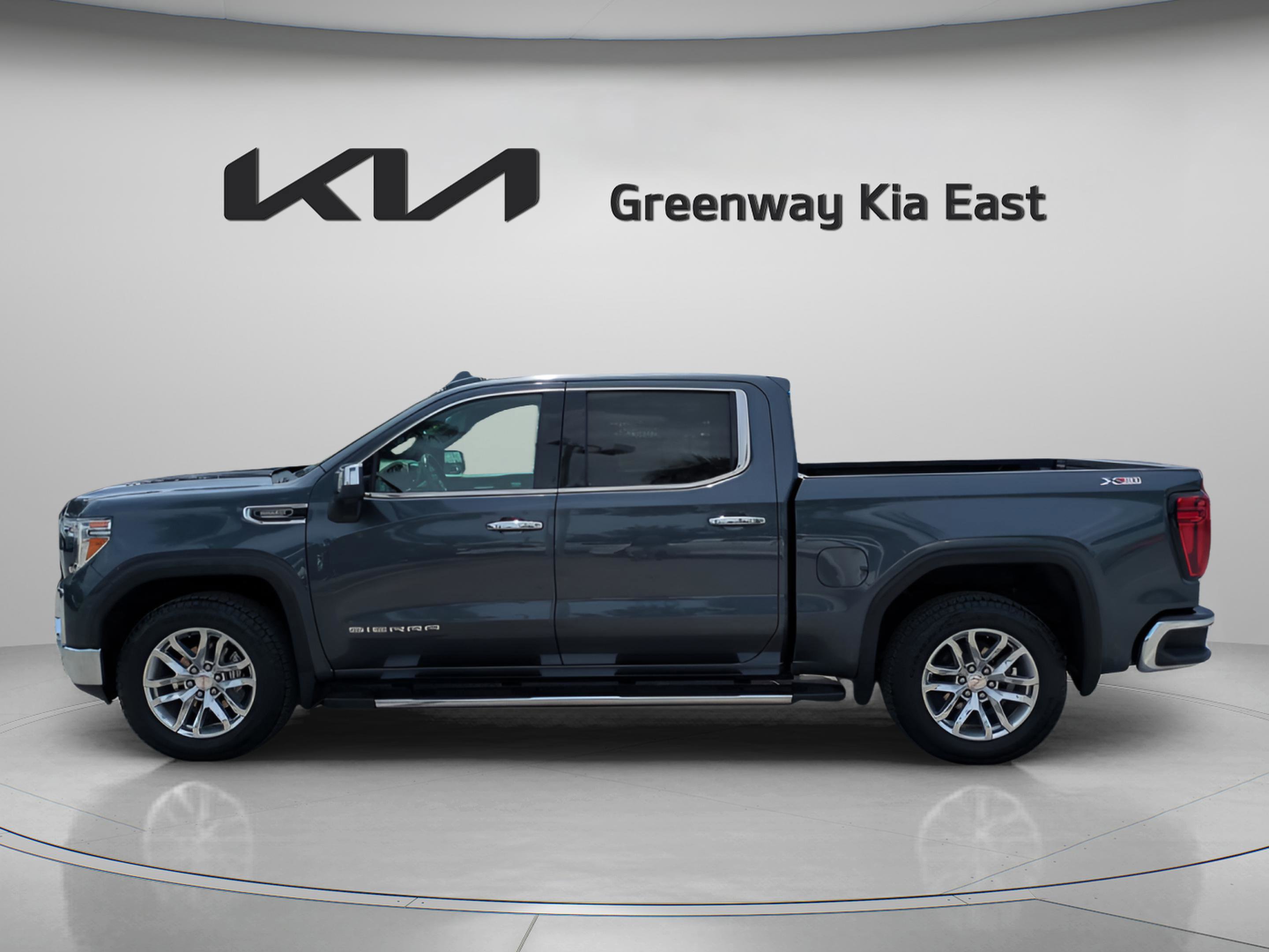 2021 Gmc Sierra 1500 SLT photo 3