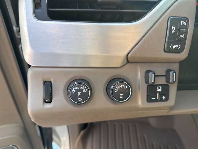 2019 Gmc Yukon XL SLT photo 21