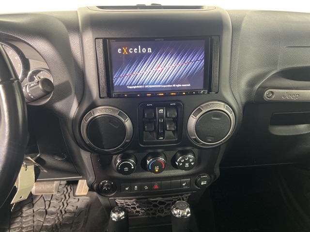 2018 Jeep Wrangler Unlimited Sport photo 12