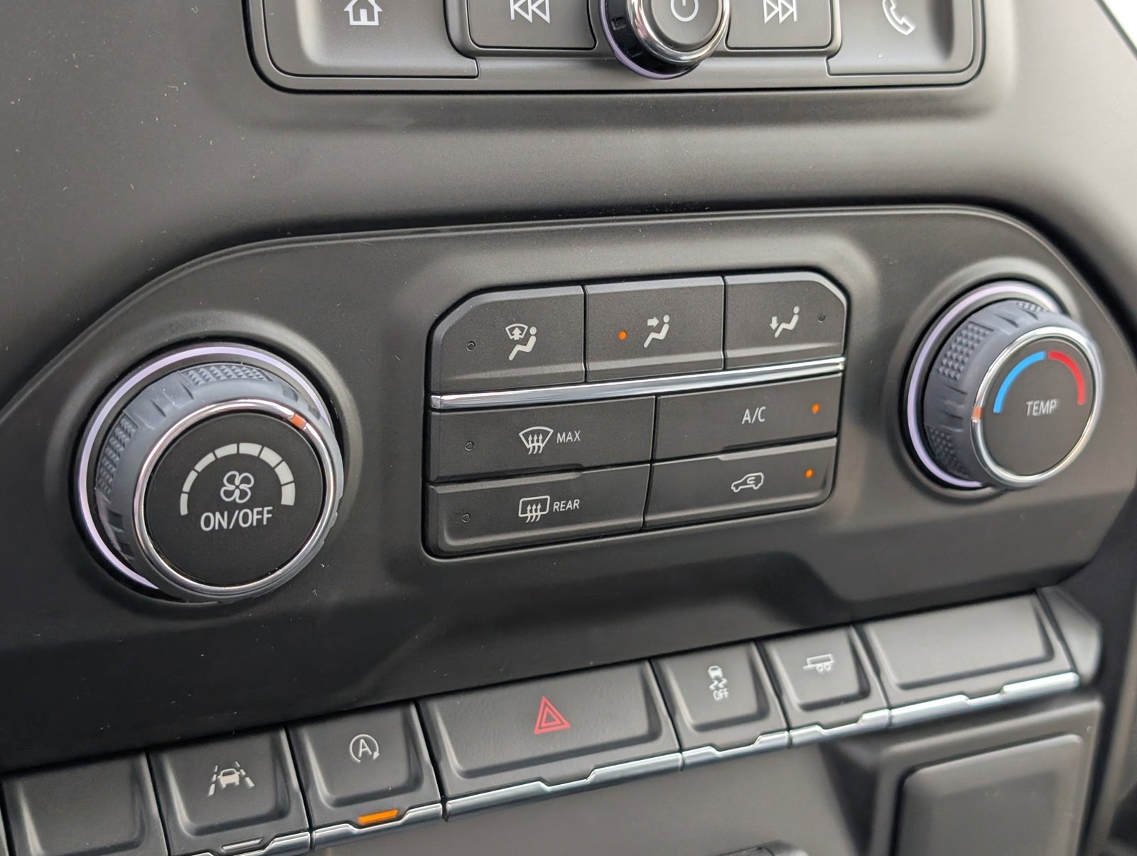 2026 Chevrolet Silverado 1500 photo 16