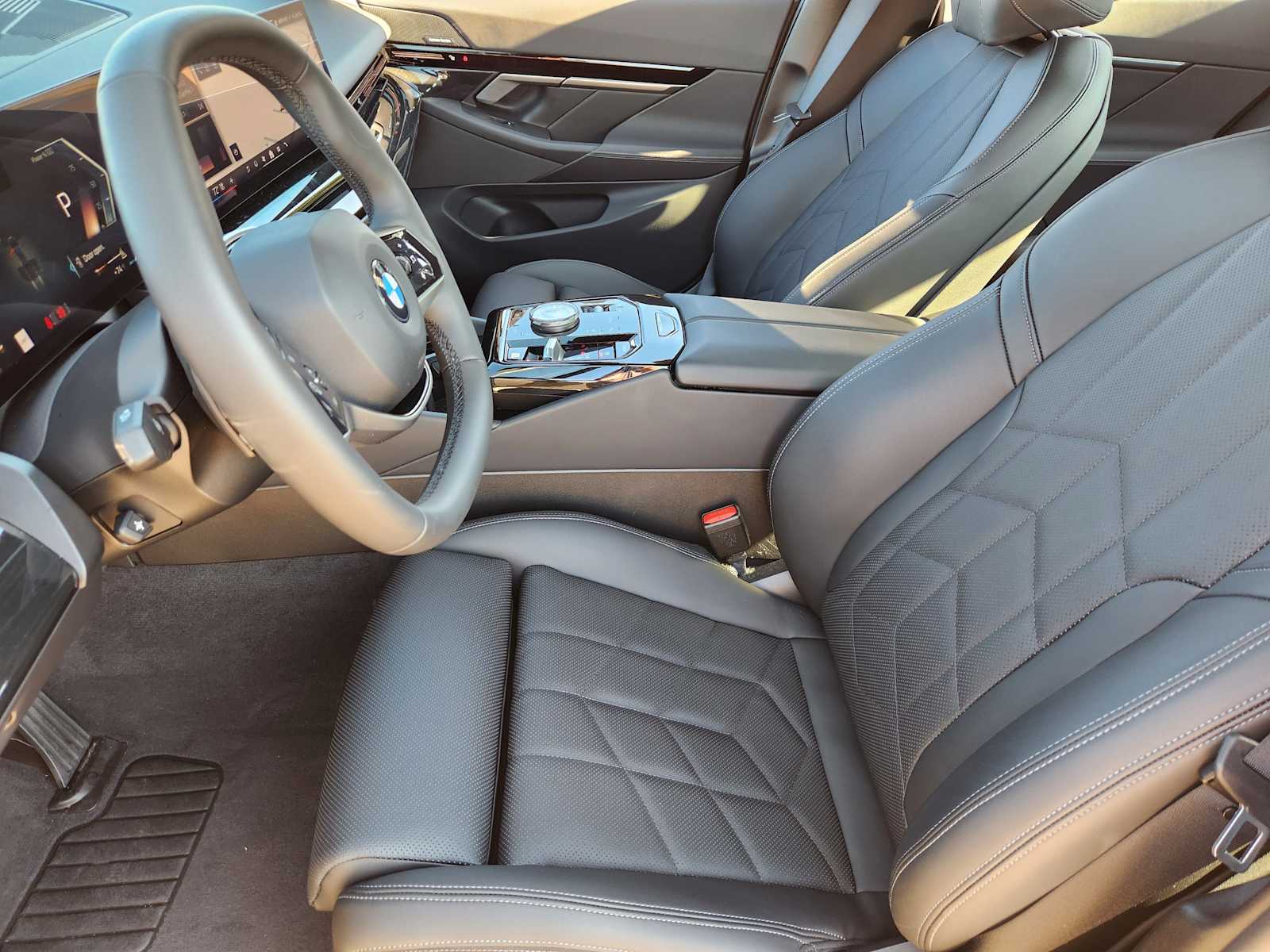 2025 Bmw 530i photo 8