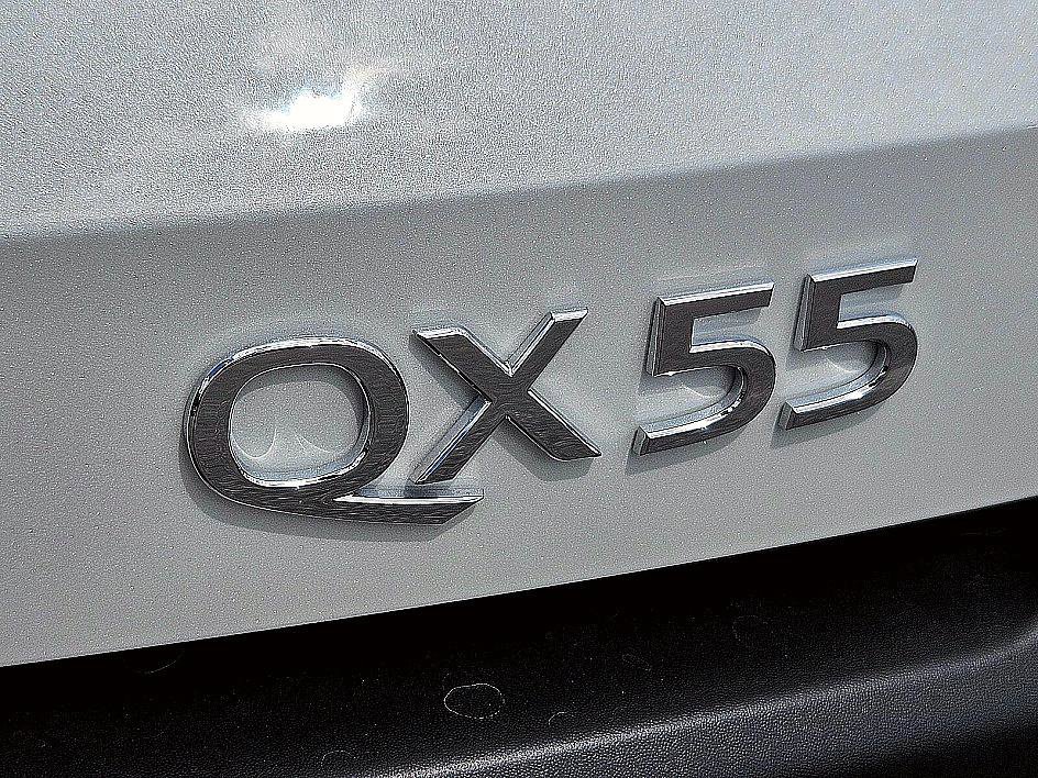2025 Infiniti QX55 Sensory photo 14