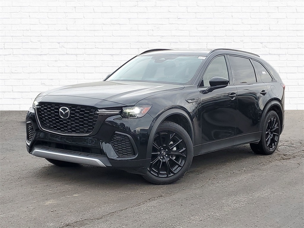 2025 Mazda CX-70 Premium Package's photo