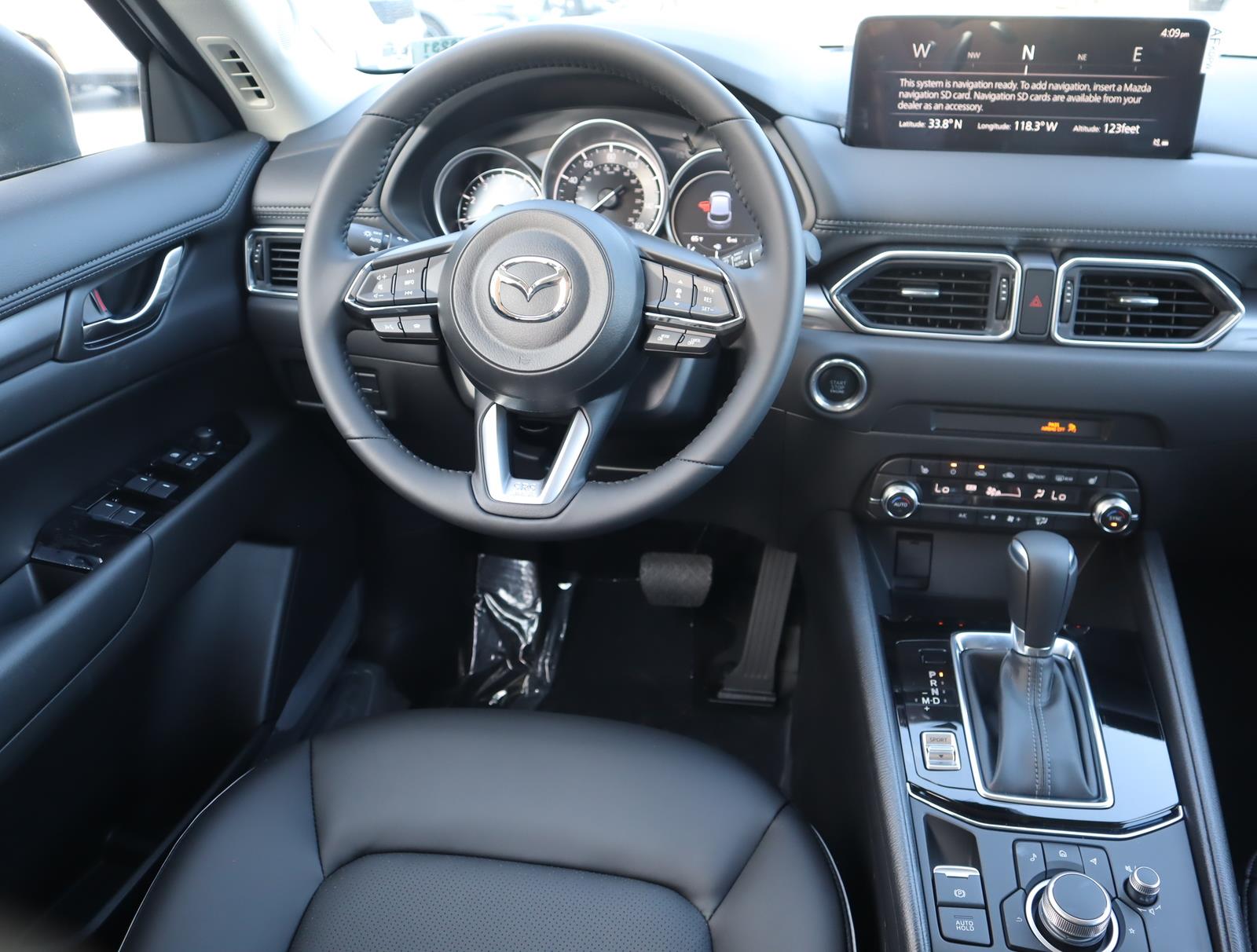 2025 Mazda Mazda5 2.5 Select photo 6