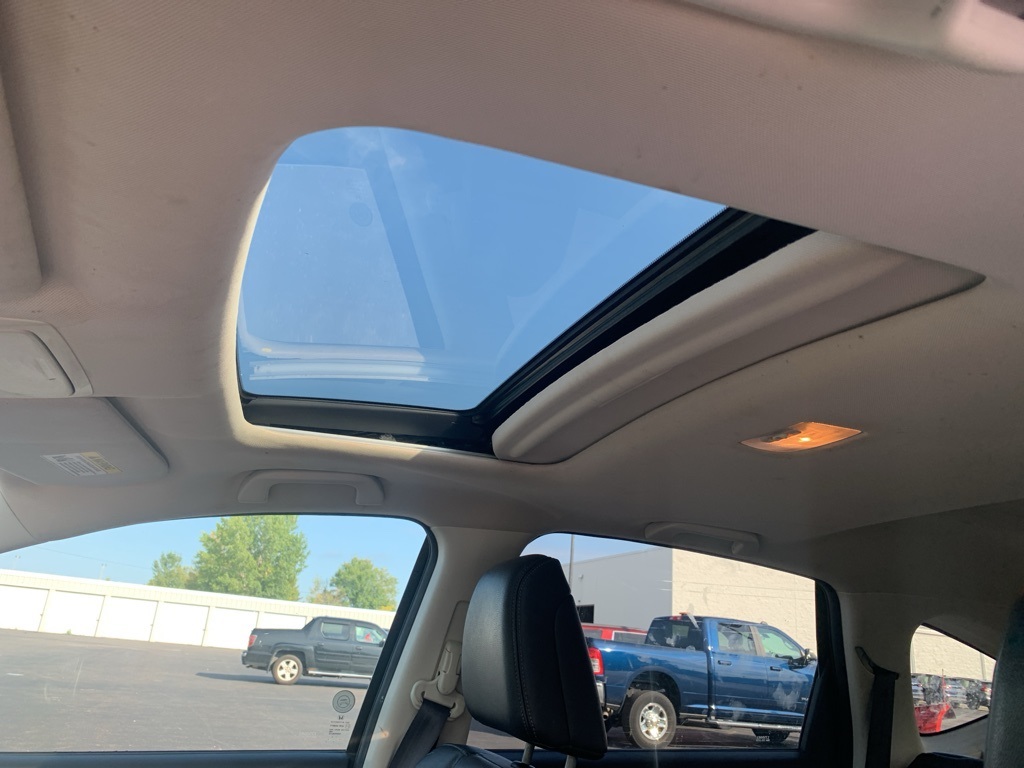 2016 Honda CR-V EX-L photo 3