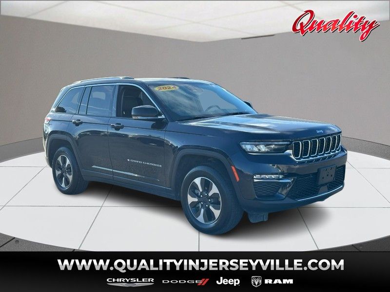 2024 Jeep Grand Cherokee 4xe's photo