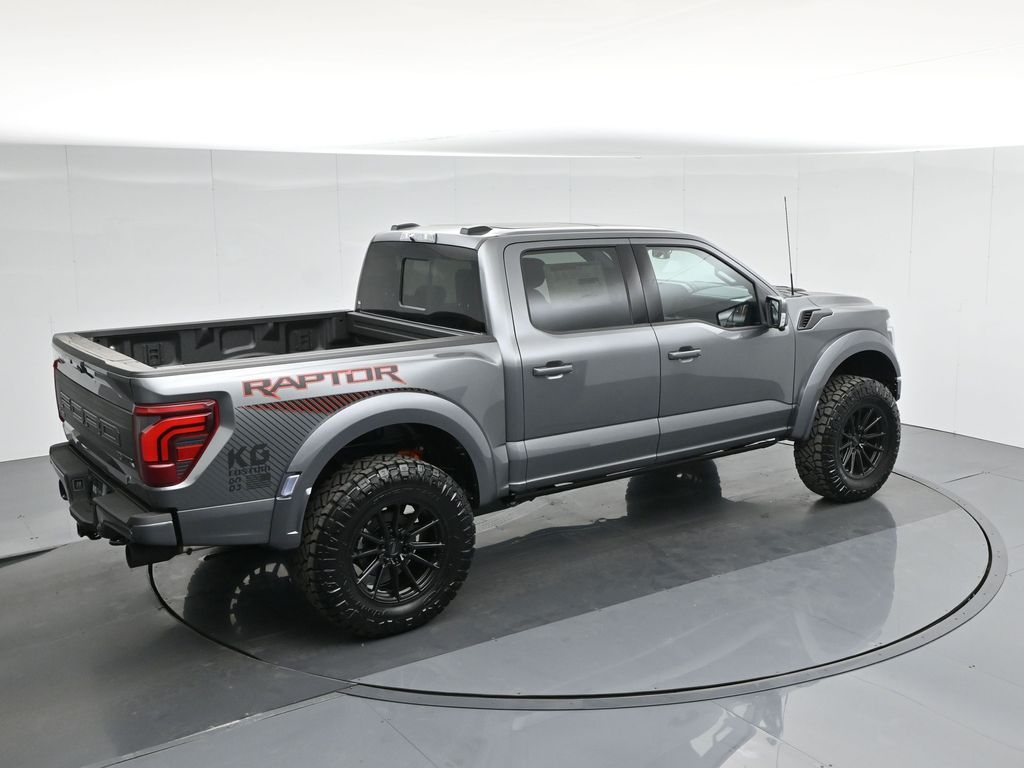 2025 Ford F-150 Raptor photo 39