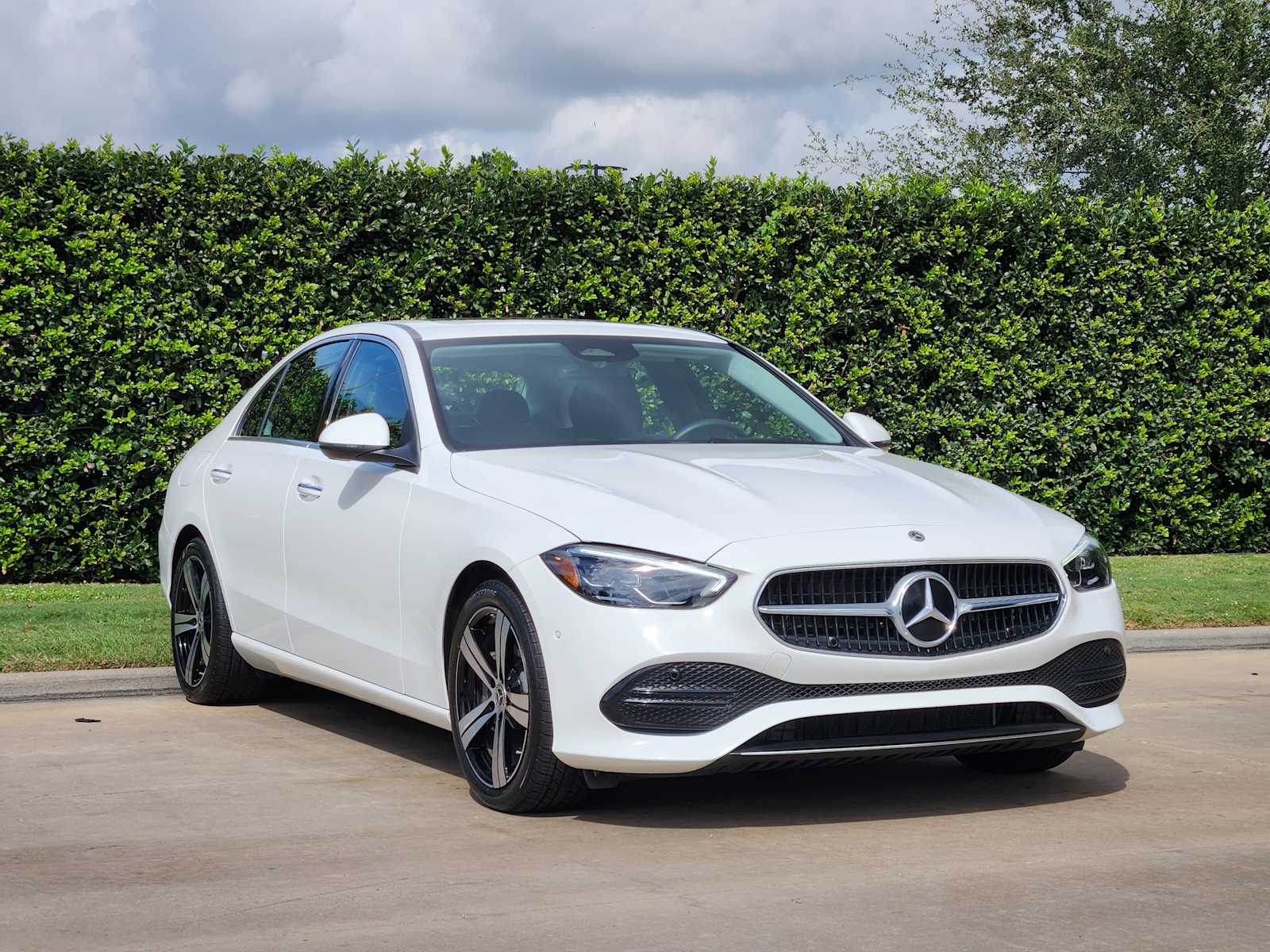 2025 Mercedes Benz C 300 photo 3