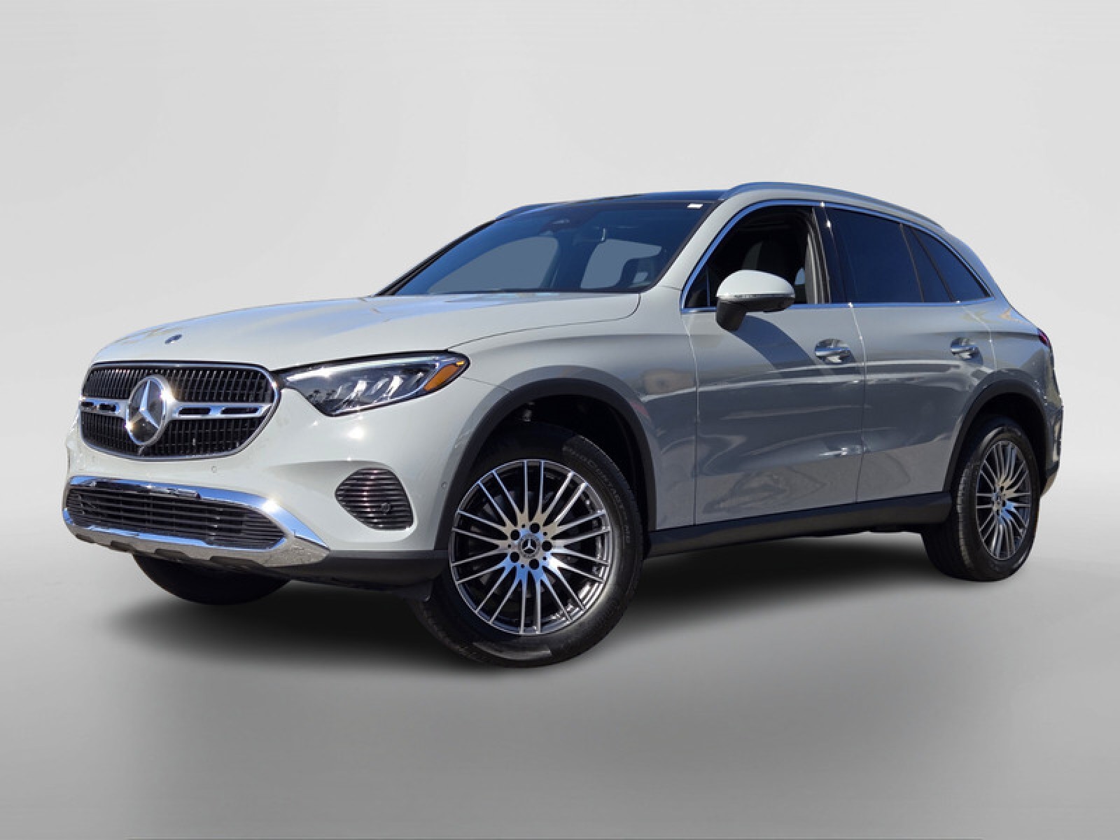 2025 Mercedes-Benz GLC