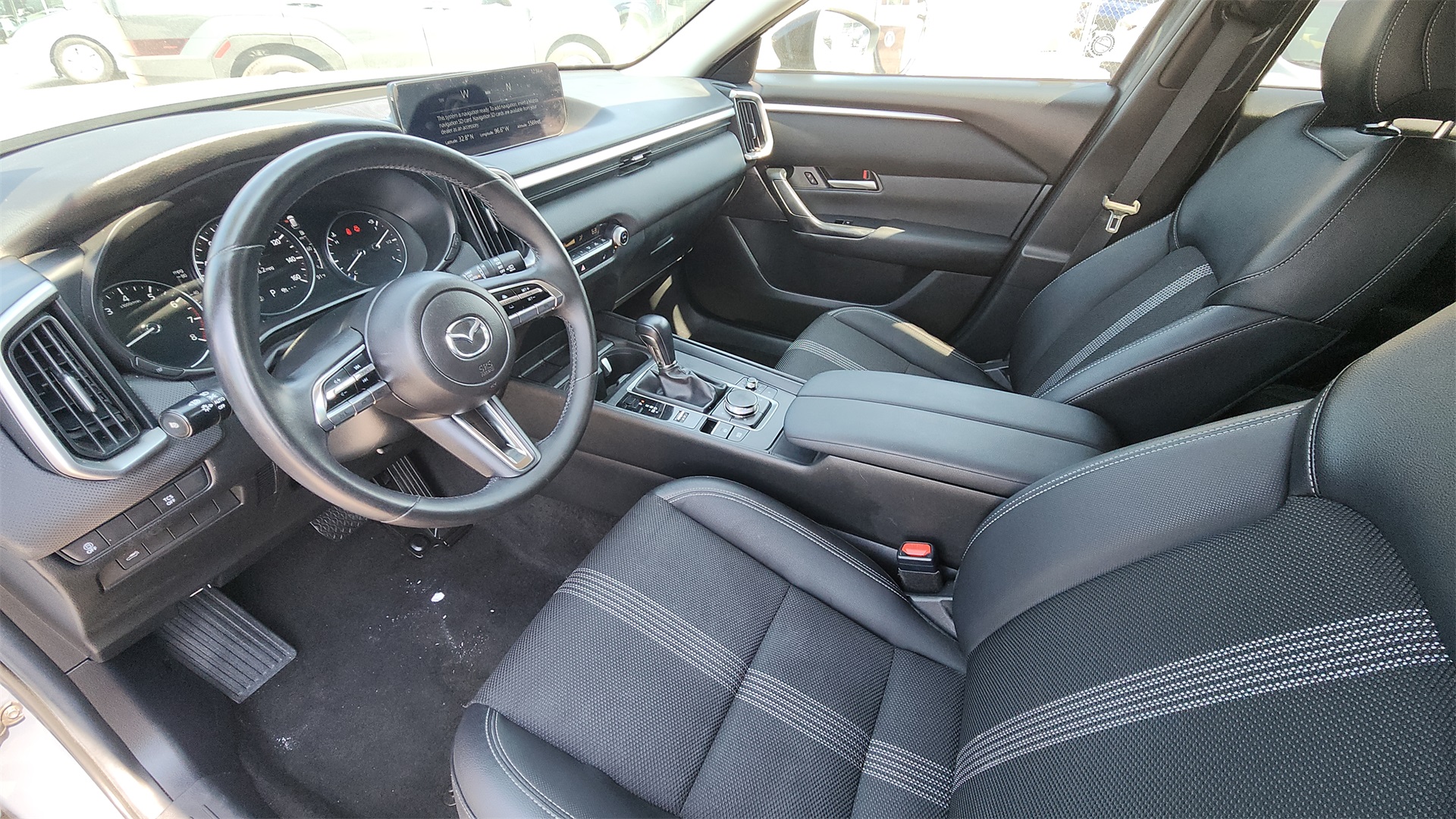 2024 Mazda CX-50 2.5 S Preferred photo 9
