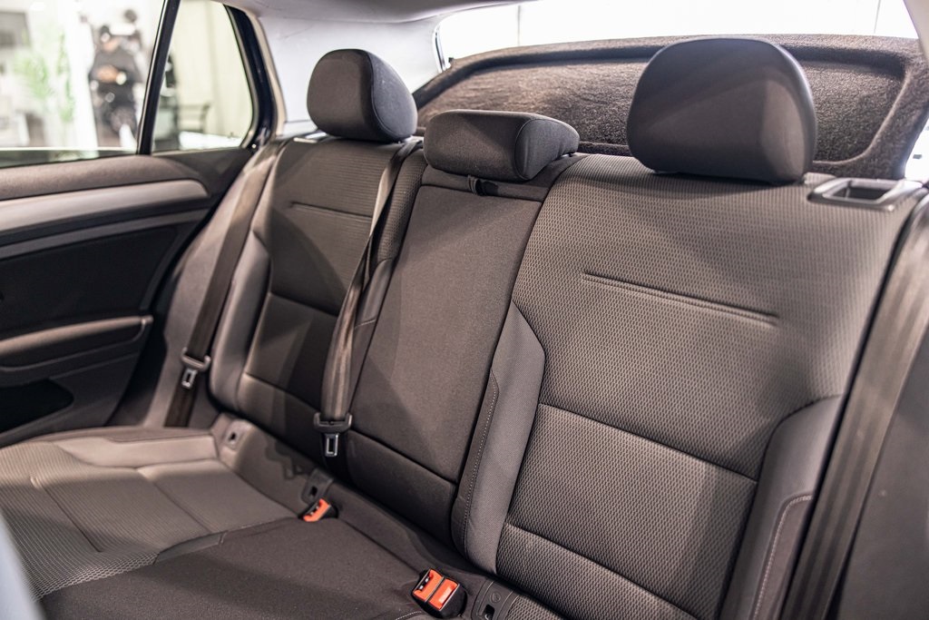 2016 VOLKSWAGEN GOLF - Image 31