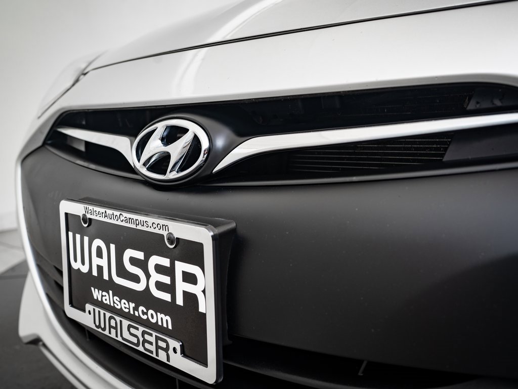 2013 Hyundai Genesis Coupe 3.8 Track photo 3
