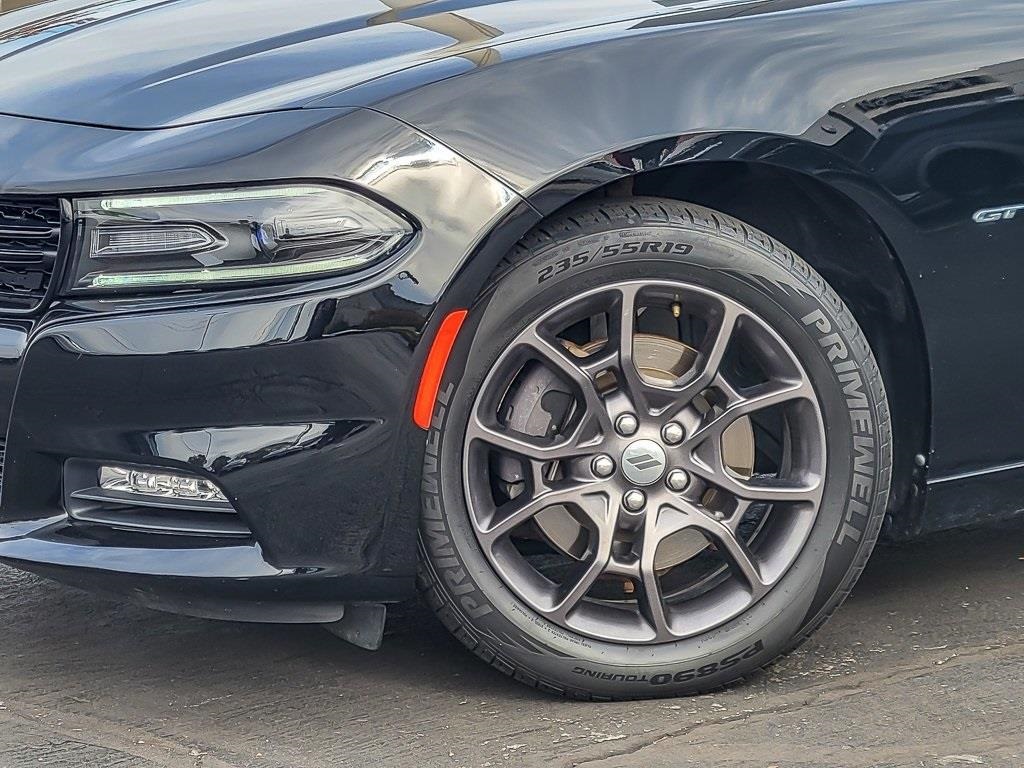 2018 Dodge Charger GT photo 2