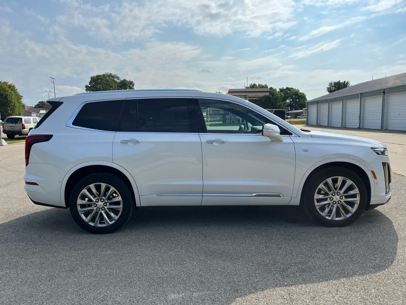 2023 Cadillac XT6 Premium Luxury photo 4