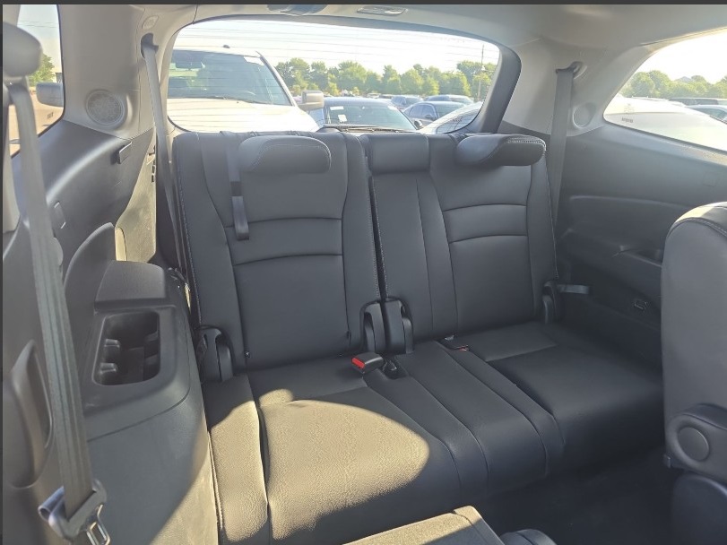 2022 Honda Pilot Touring photo 23