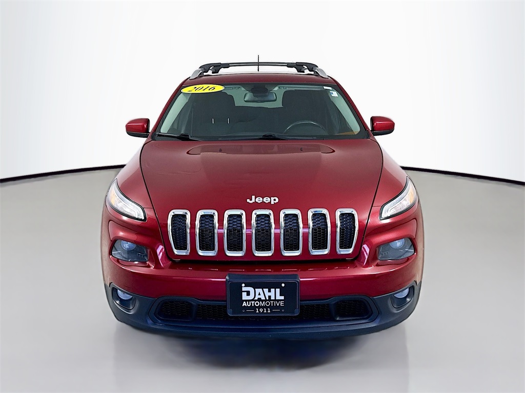 2016 Jeep Cherokee Latitude photo 5