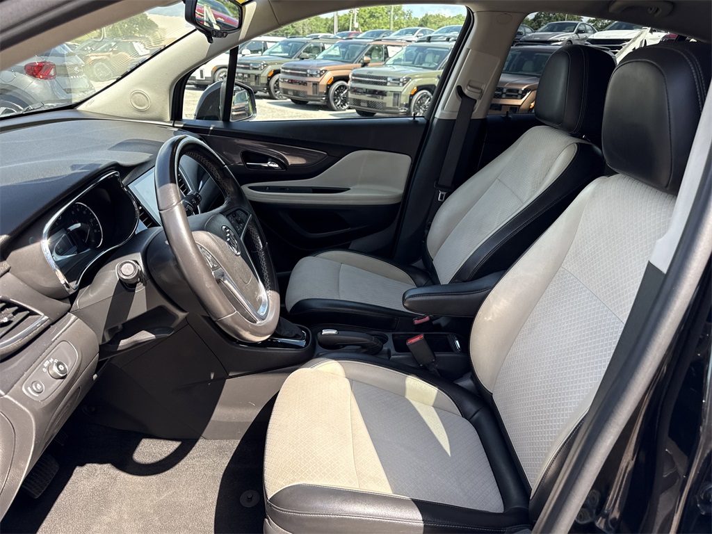 2020 Buick Encore Preferred photo 11