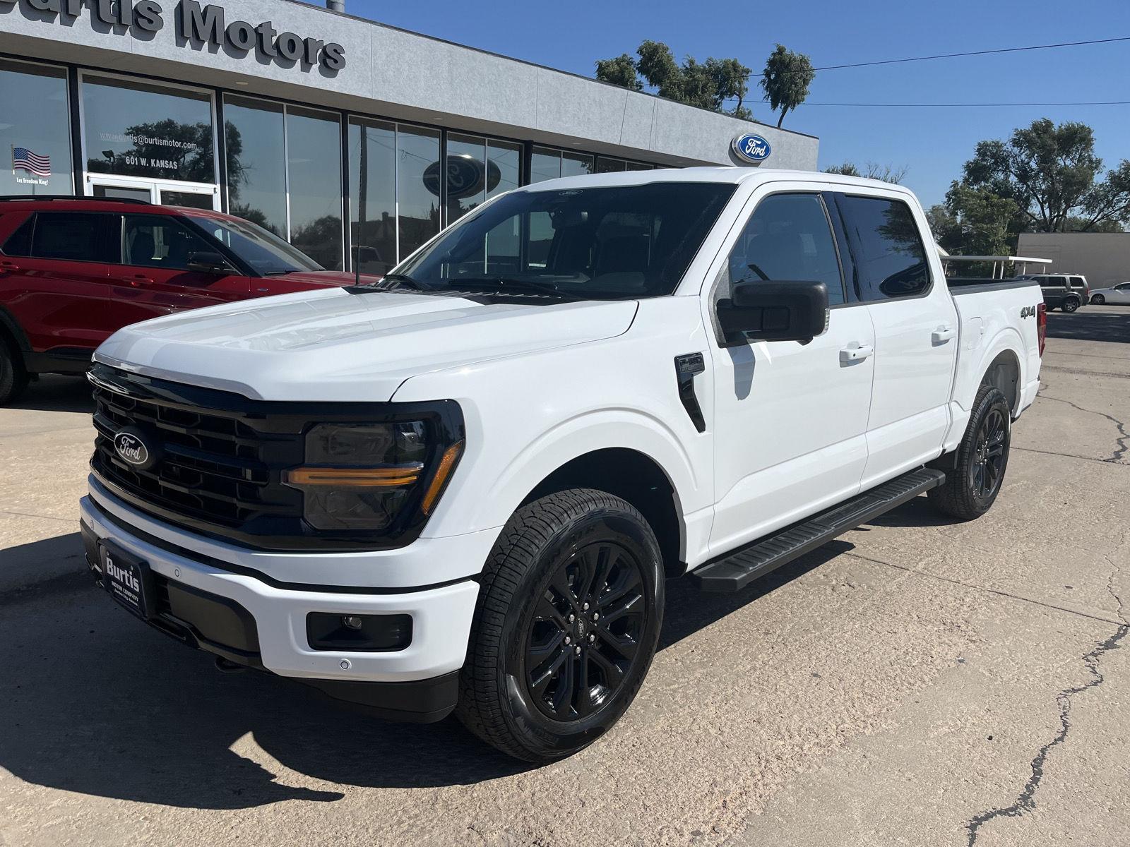 2025 Ford F-150 XLT photo 2