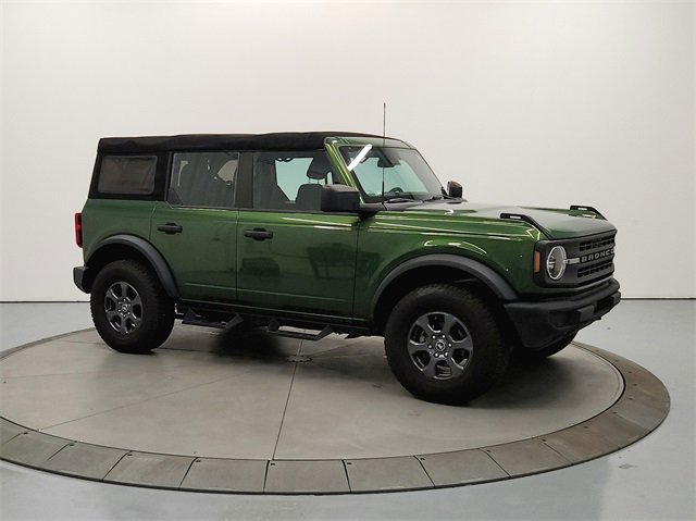 2022 Ford Bronco Base photo 8
