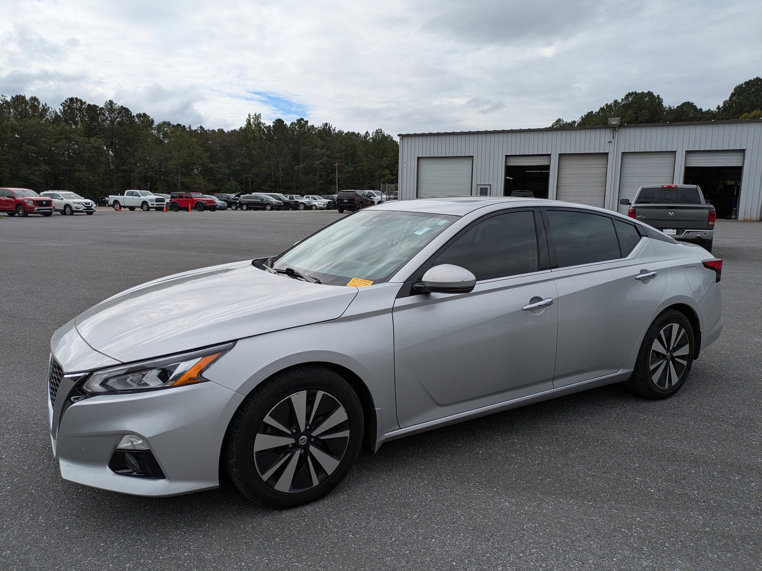 2019 Nissan Altima 2.5 SV photo 4