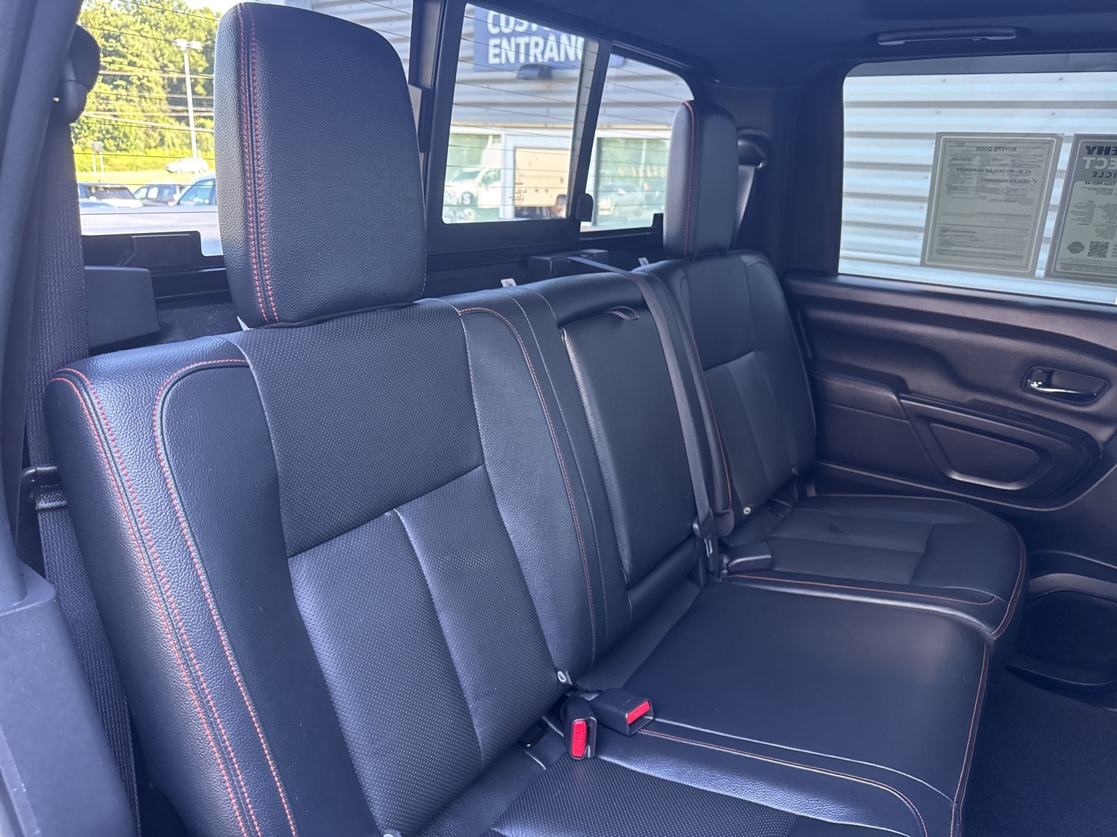 2021 Nissan Titan PRO-4X photo 25