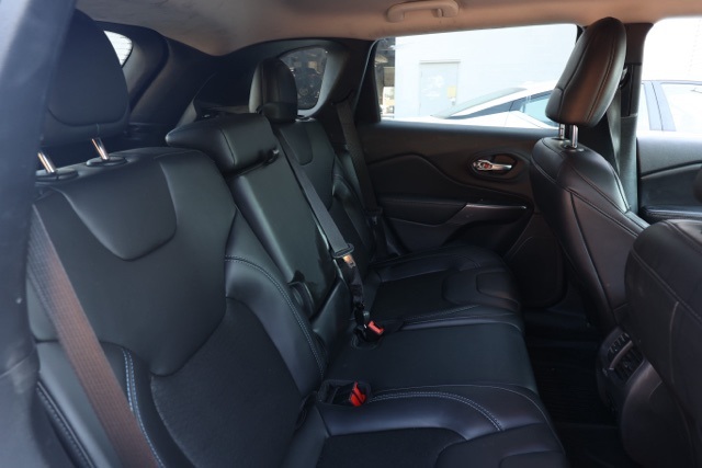 2020 Jeep Cherokee Latitude photo 17