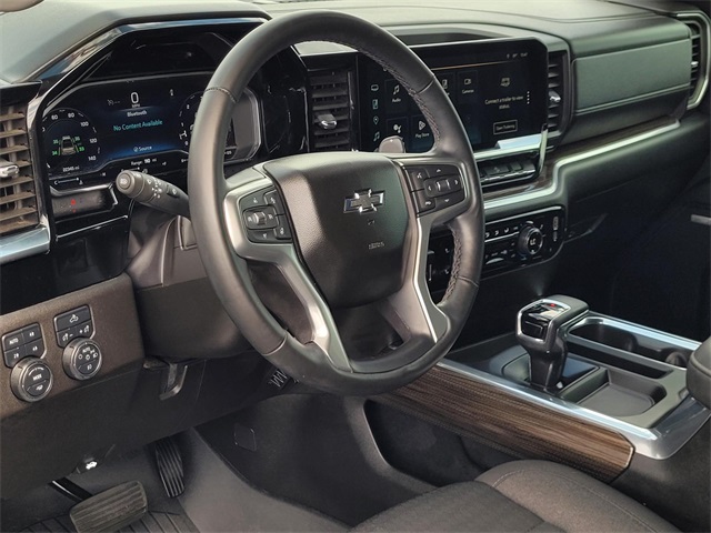 2024 Chevrolet Silverado 1500 RST photo 23