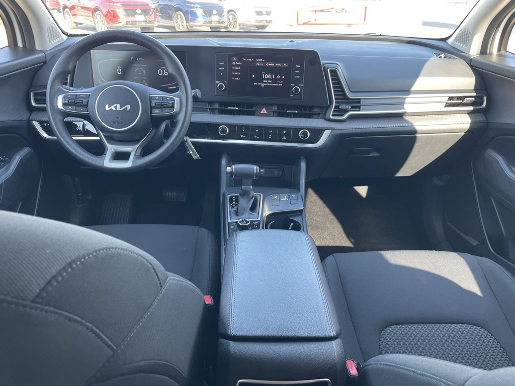 2024 Kia Sportage LX photo 15