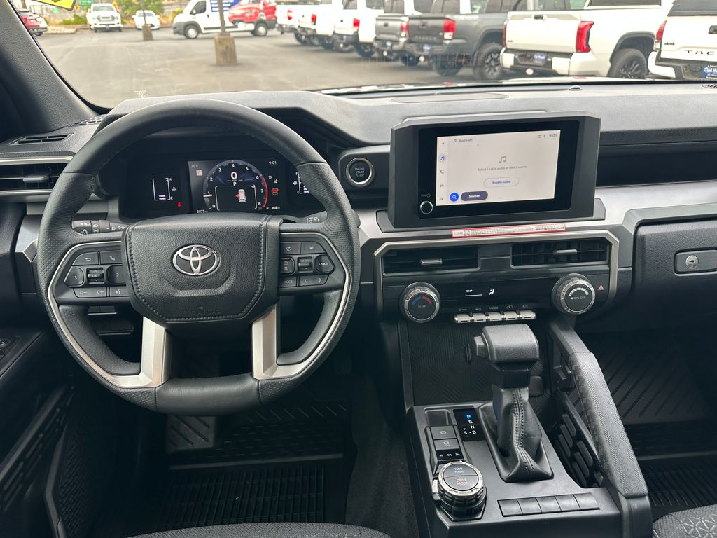 2025 Toyota 4Runner SR5 photo 15