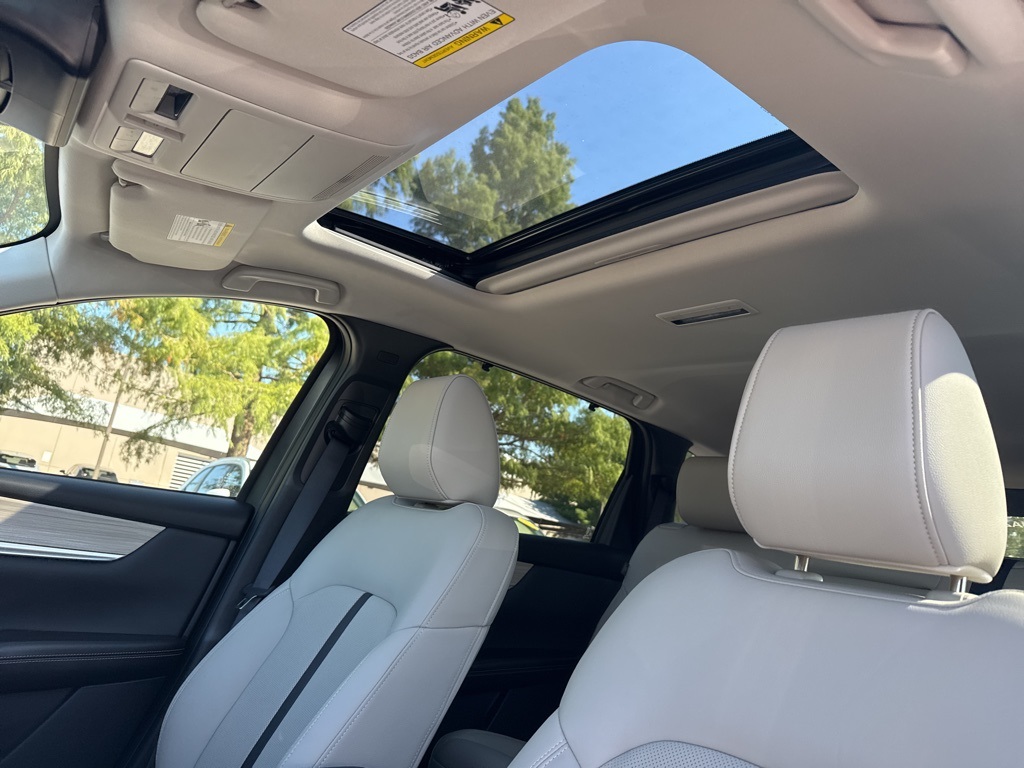 2025 Mazda CX-90 3.3 Turbo Preferred photo 3