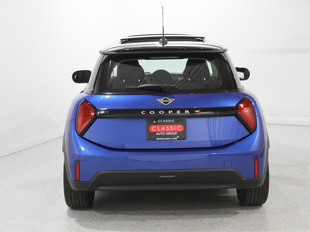 2025 Mini Cooper 2 Door Hardtop Signature photo 19