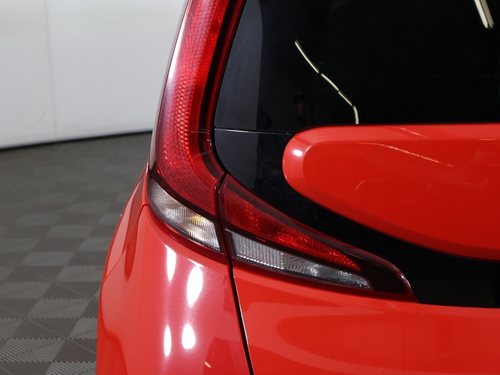 2022 Kia Soul LX photo 11