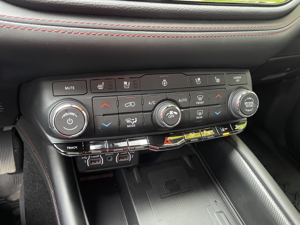 2021 Dodge Durango R/T photo 12