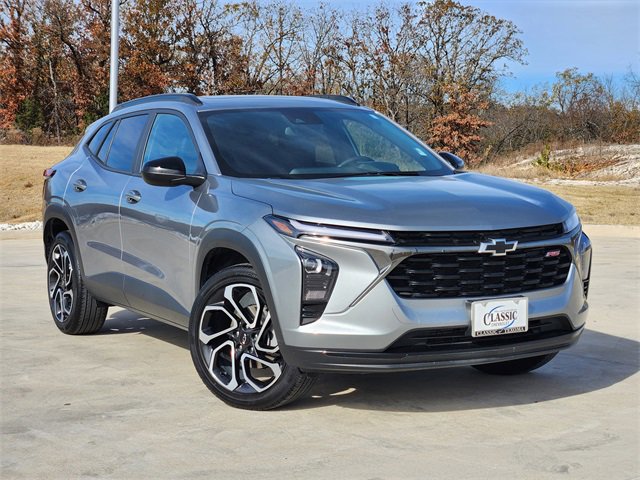 2024 Chevrolet Trax RS's photo