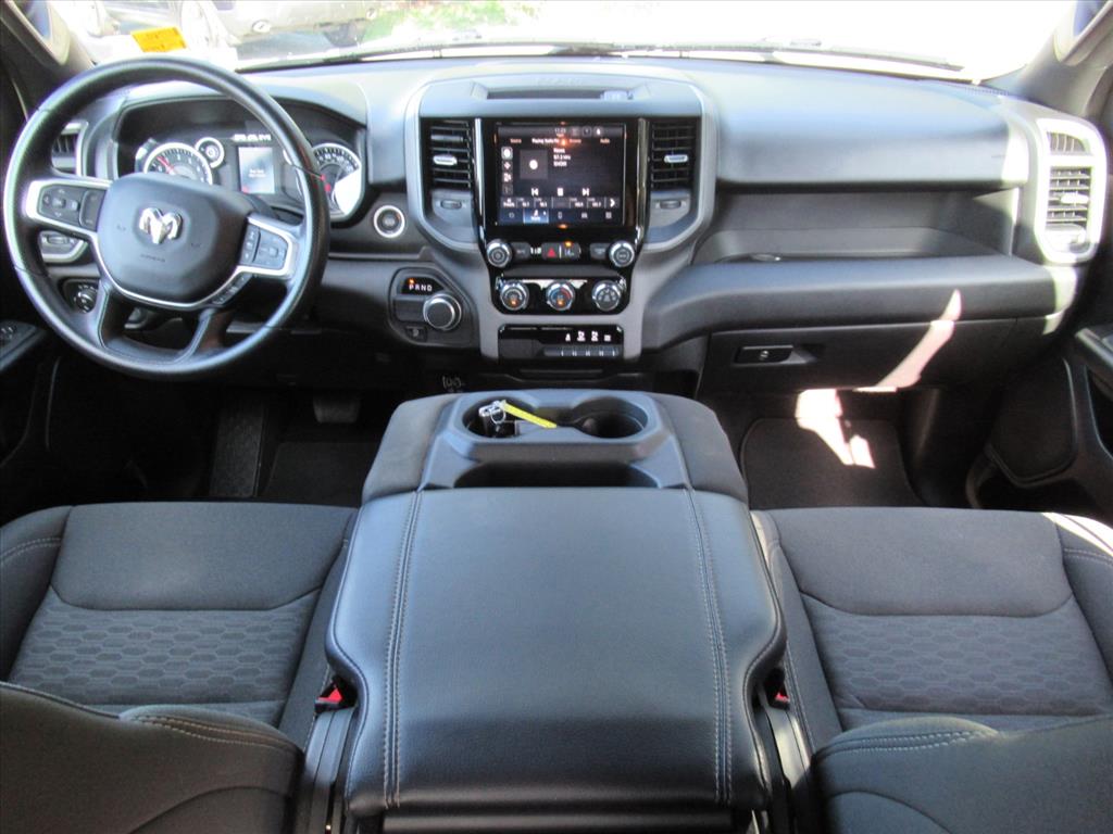 2025 Ram 1500 Tradesman photo 12